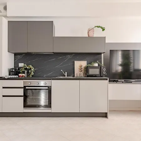 Apartment, Near Airport And Train * ברגמו
