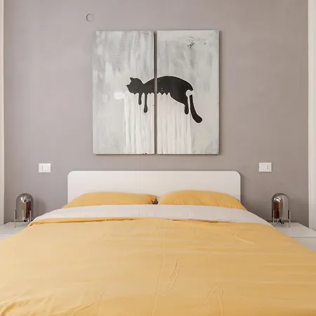 Apartment, Near Airport And Train *