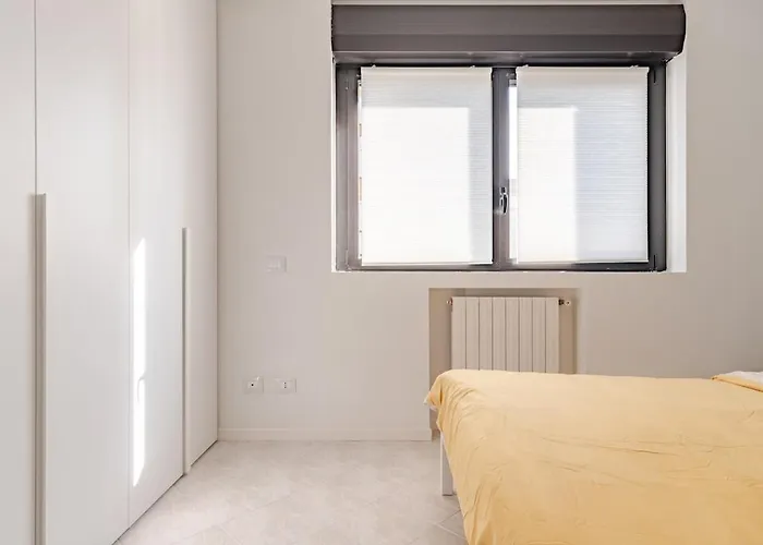 Apartment, Near Airport And Train Апартаменты *